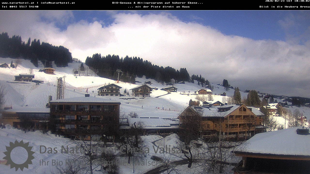 Archived image Webcam Chesa Valisa Oberhirschegg
