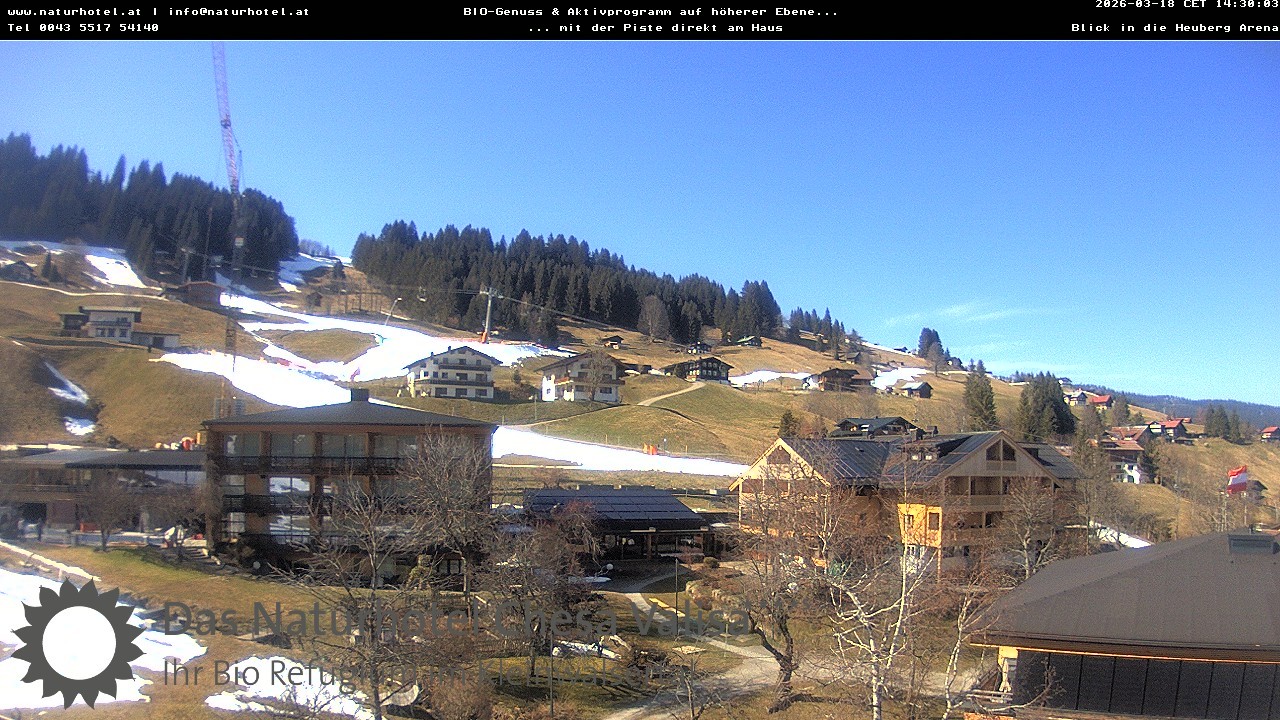 Archived image Webcam Chesa Valisa Oberhirschegg