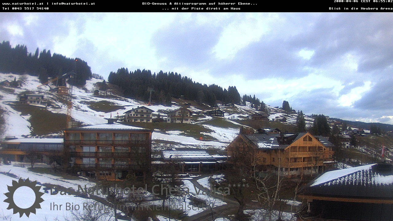 Archived image Webcam Chesa Valisa Oberhirschegg