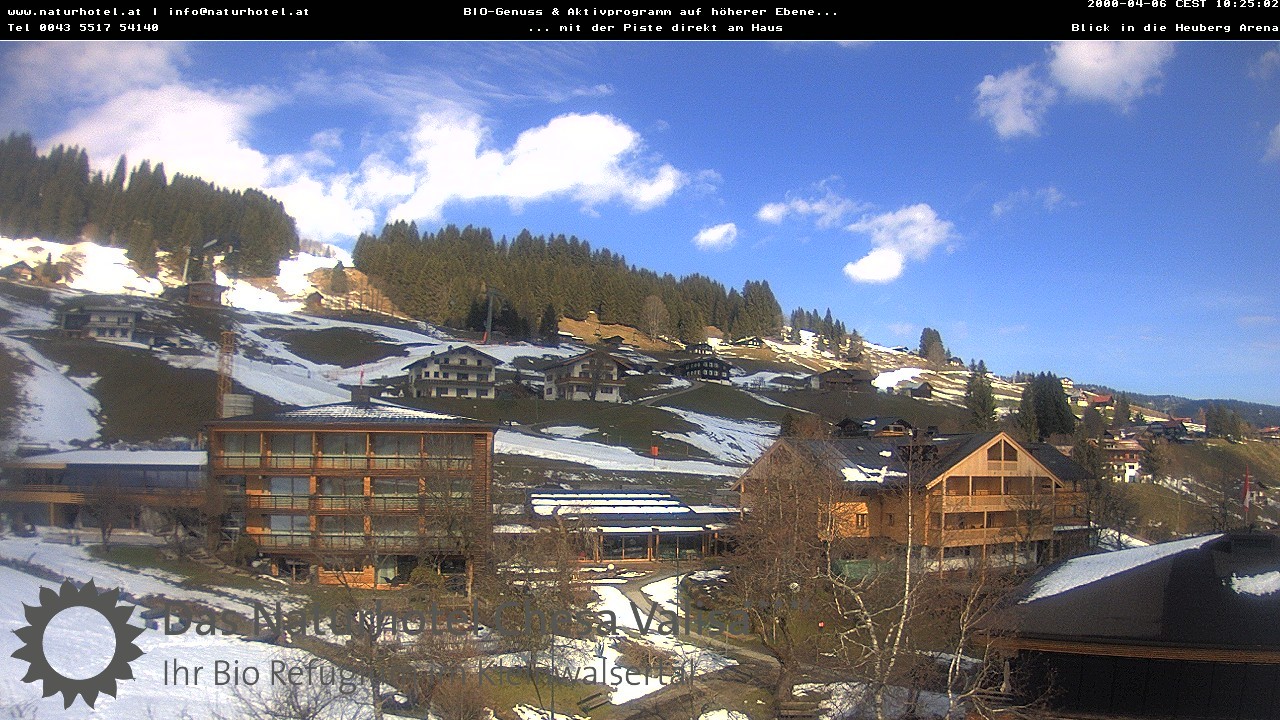 Archived image Webcam Chesa Valisa Oberhirschegg