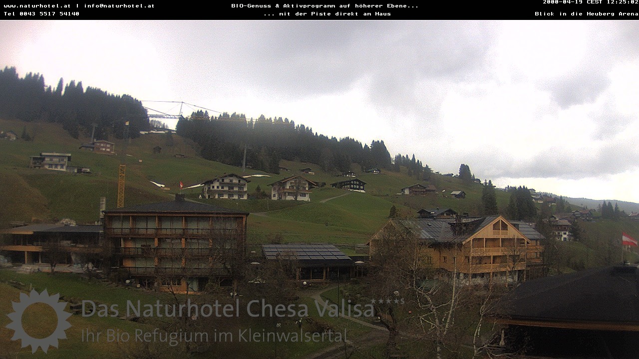 Archived image Webcam Chesa Valisa Oberhirschegg