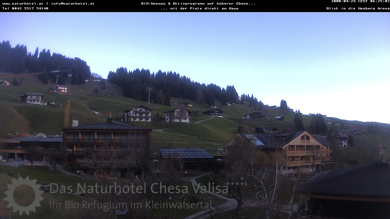 Archived image Webcam Chesa Valisa Oberhirschegg