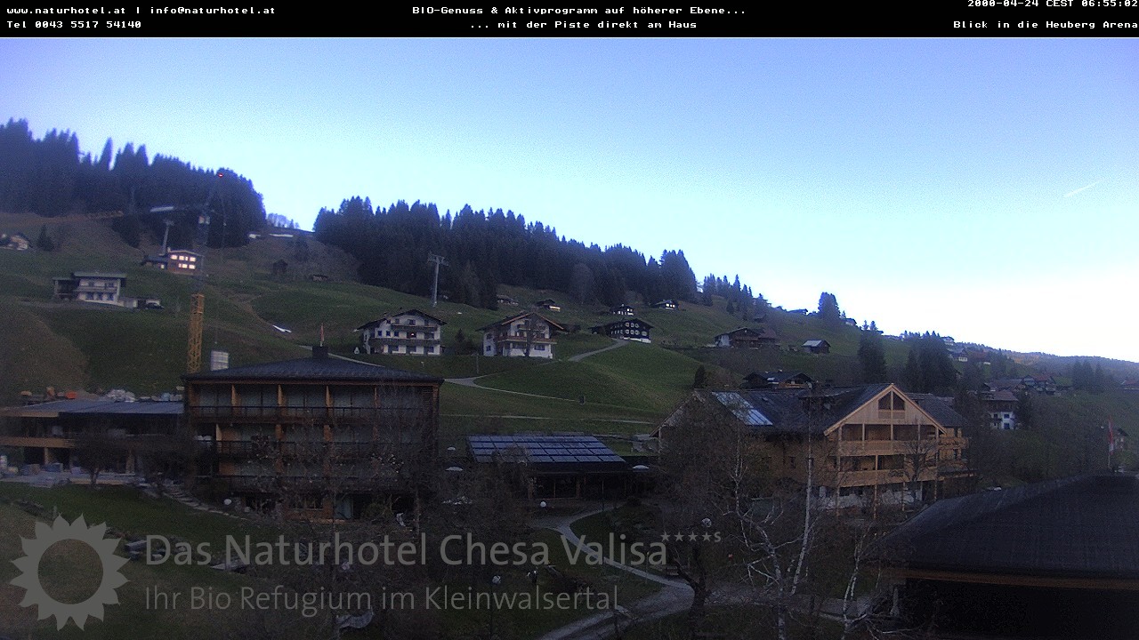 Archived image Webcam Chesa Valisa Oberhirschegg