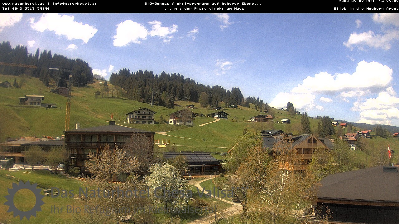 Archived image Webcam Chesa Valisa Oberhirschegg