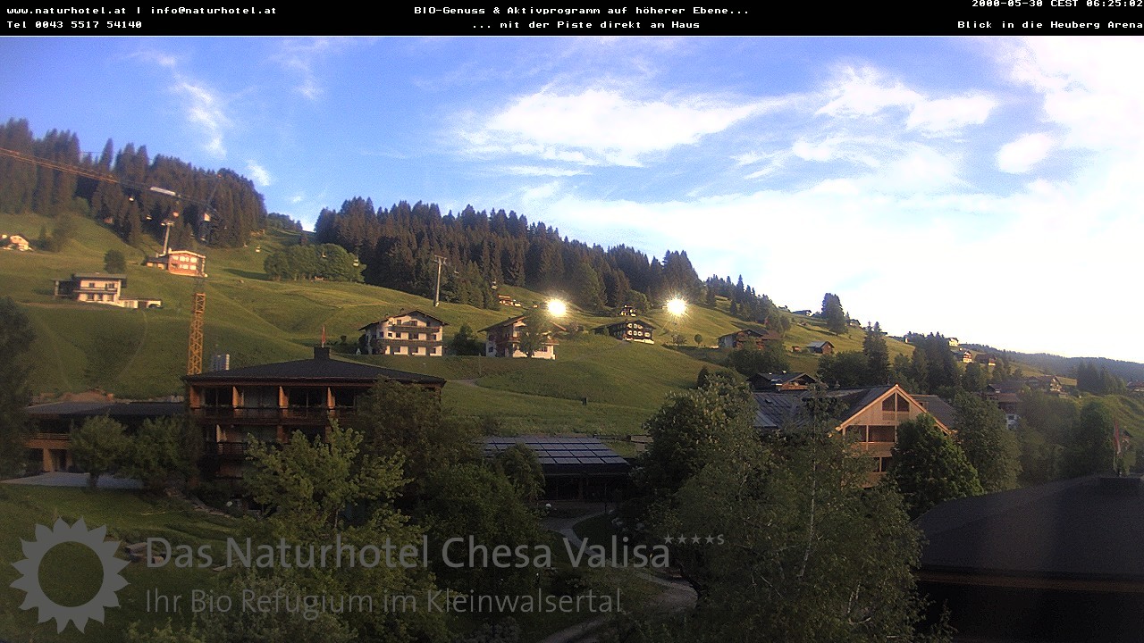 Archived image Webcam Chesa Valisa Oberhirschegg