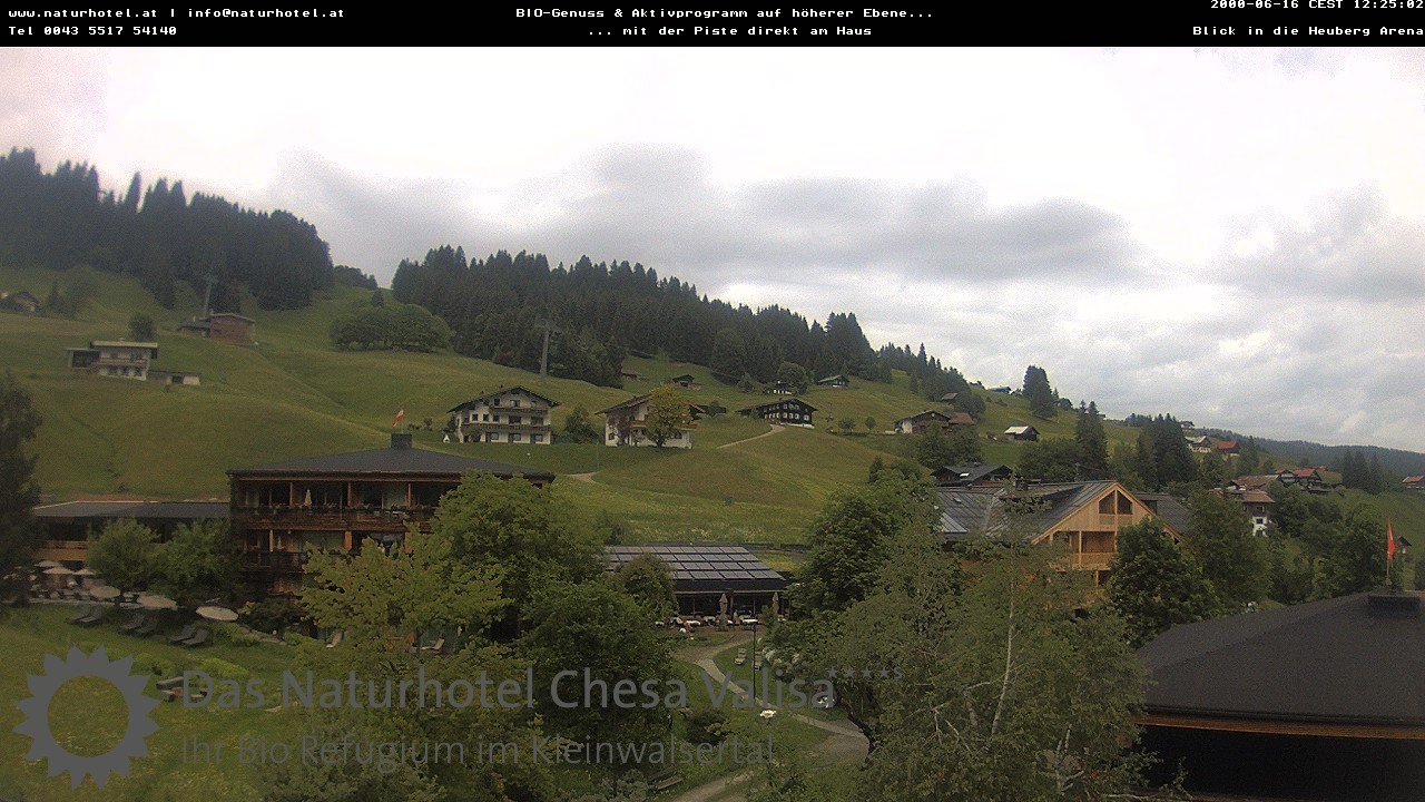Archived image Webcam Chesa Valisa Oberhirschegg