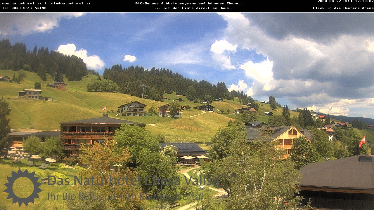 Archived image Webcam Chesa Valisa Oberhirschegg