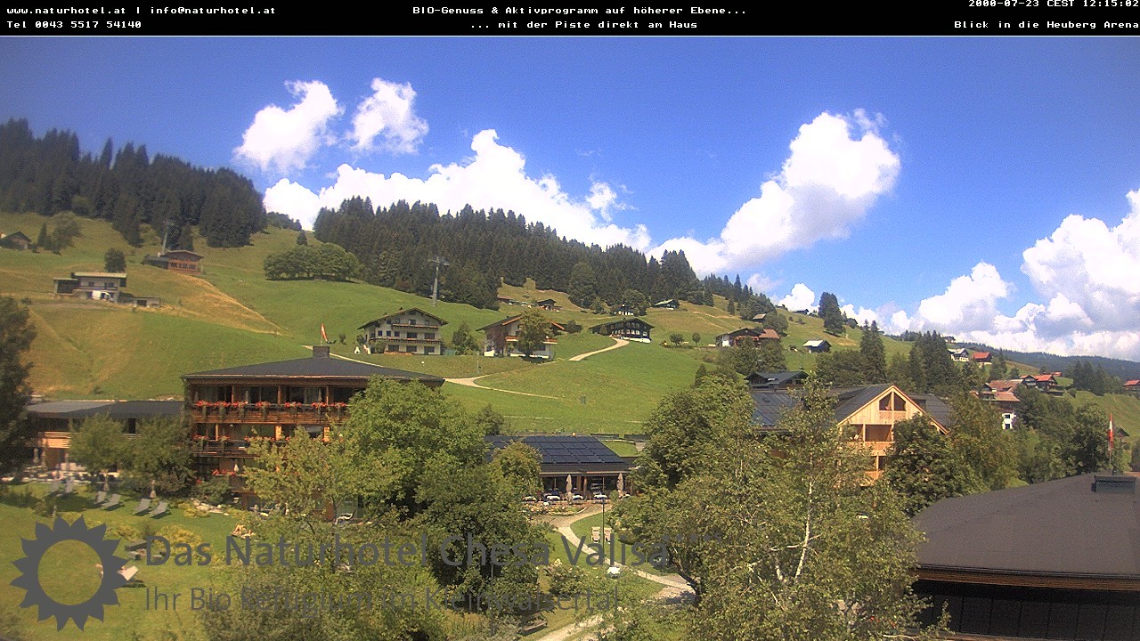 Archived image Webcam Chesa Valisa Oberhirschegg
