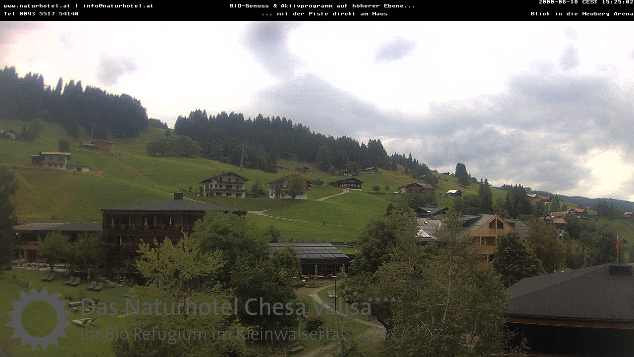 Archived image Webcam Chesa Valisa Oberhirschegg