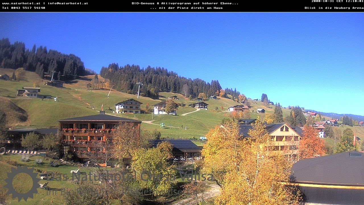 Archived image Webcam Chesa Valisa Oberhirschegg