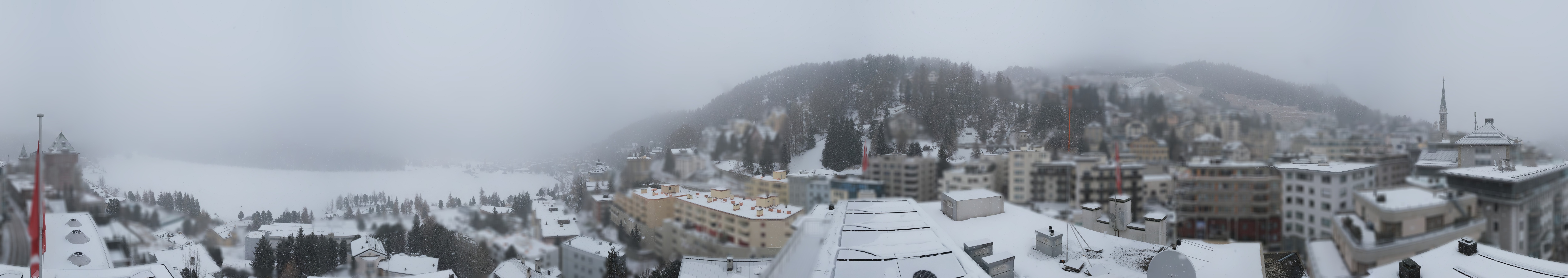 Archiv Foto Webcam St. Moritz Dorf II Ausblick Hotel Schweizerhof Richtung St. Moritz Bad