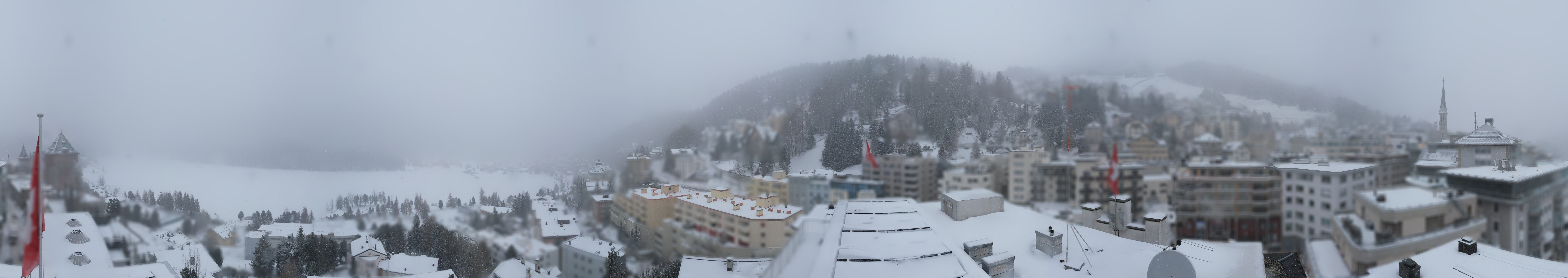 Archiv Foto Webcam St. Moritz Dorf II Ausblick Hotel Schweizerhof Richtung St. Moritz Bad