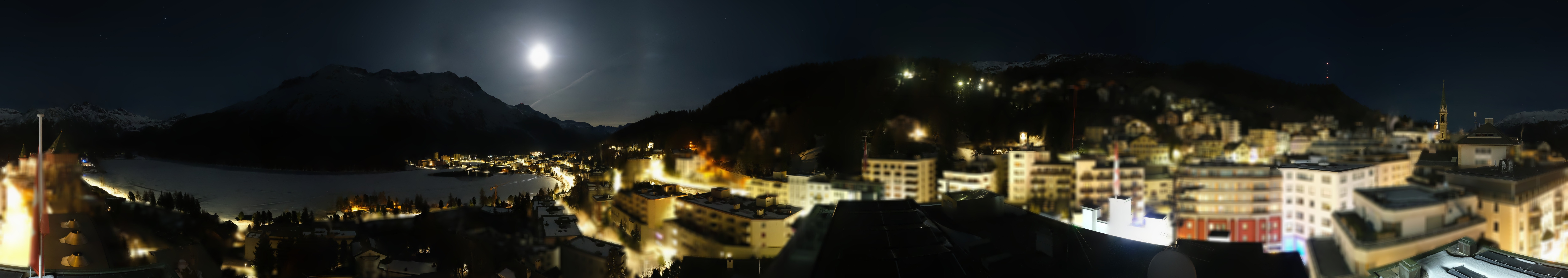 Archiv Foto Webcam St. Moritz Dorf II Ausblick Hotel Schweizerhof Richtung St. Moritz Bad