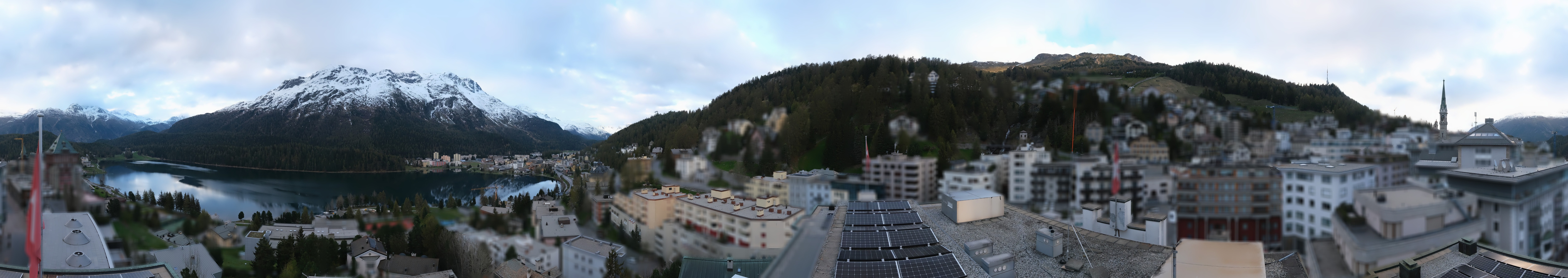 Archived image Webcam St. Moritz village II View from Hotel Schweizerhof towards St. Moritz Bad