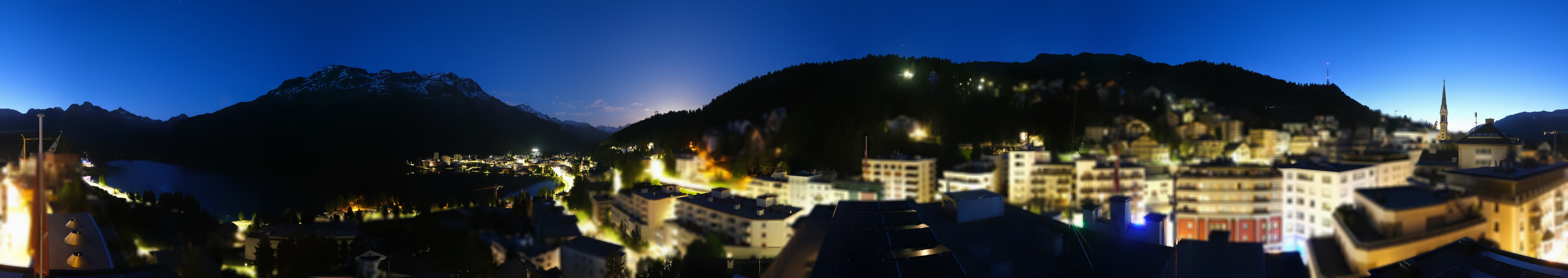 Archiv Foto Webcam St. Moritz Dorf II Ausblick Hotel Schweizerhof Richtung St. Moritz Bad