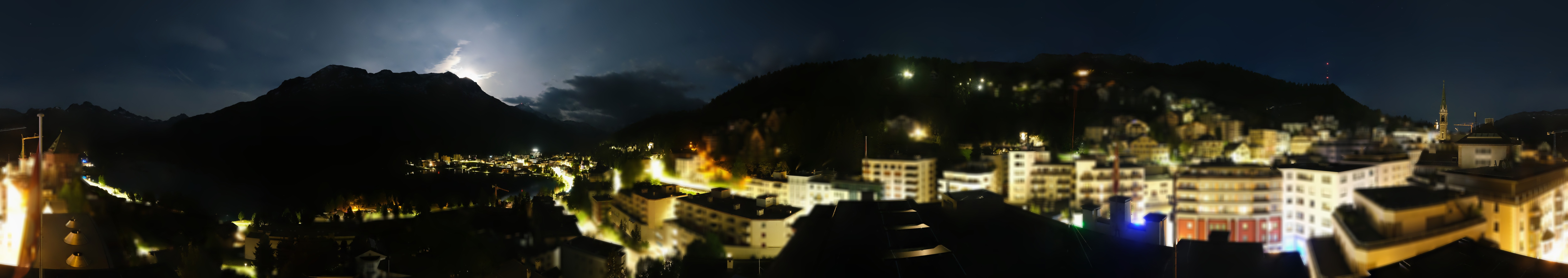 Archiv Foto Webcam St. Moritz Dorf II Ausblick Hotel Schweizerhof Richtung St. Moritz Bad