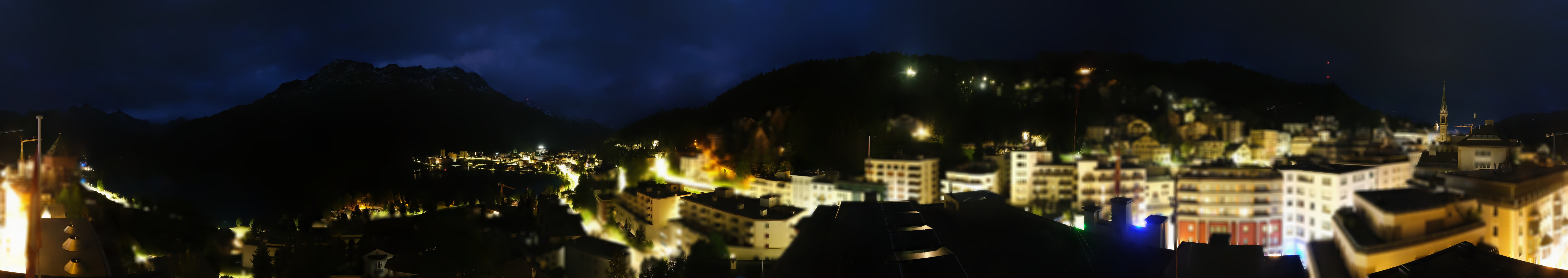 Archiv Foto Webcam St. Moritz Dorf II Ausblick Hotel Schweizerhof Richtung St. Moritz Bad