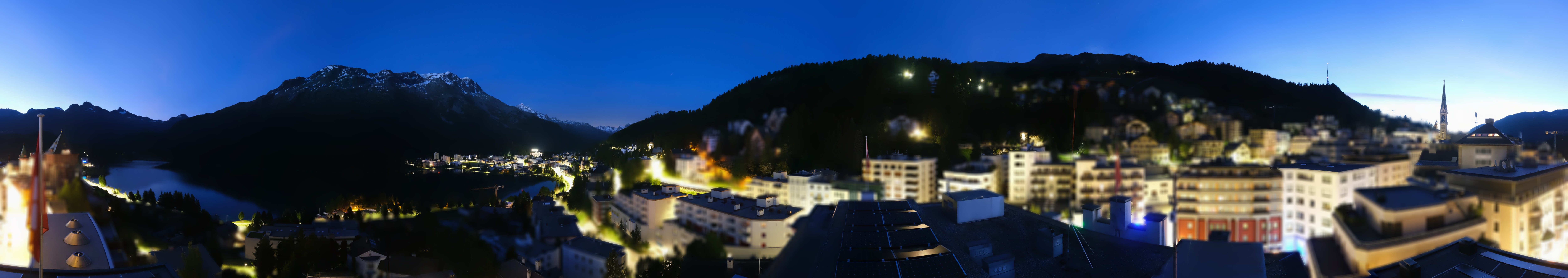 Archiv Foto Webcam St. Moritz Dorf II Ausblick Hotel Schweizerhof Richtung St. Moritz Bad