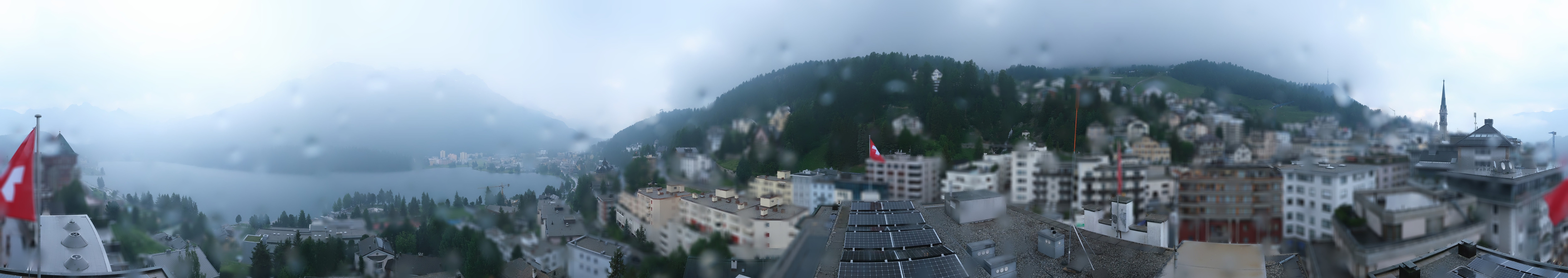 Archived image Webcam St. Moritz village II View from Hotel Schweizerhof towards St. Moritz Bad