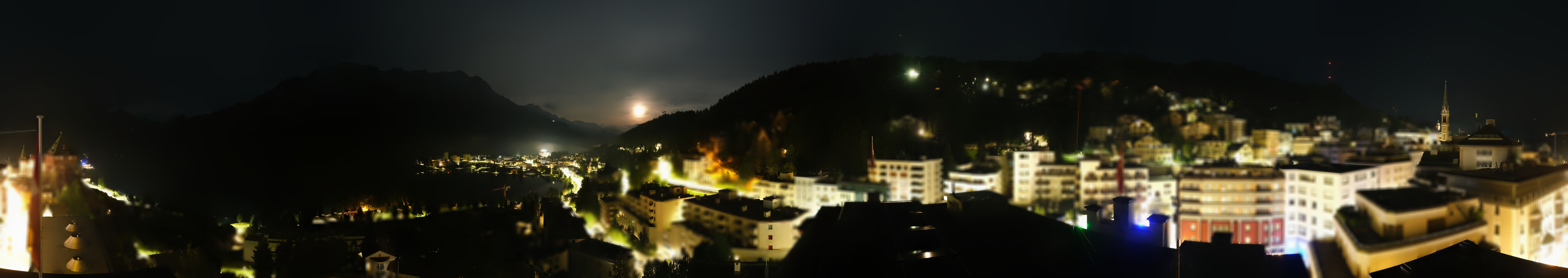 Archived image Webcam St. Moritz village II View from Hotel Schweizerhof towards St. Moritz Bad