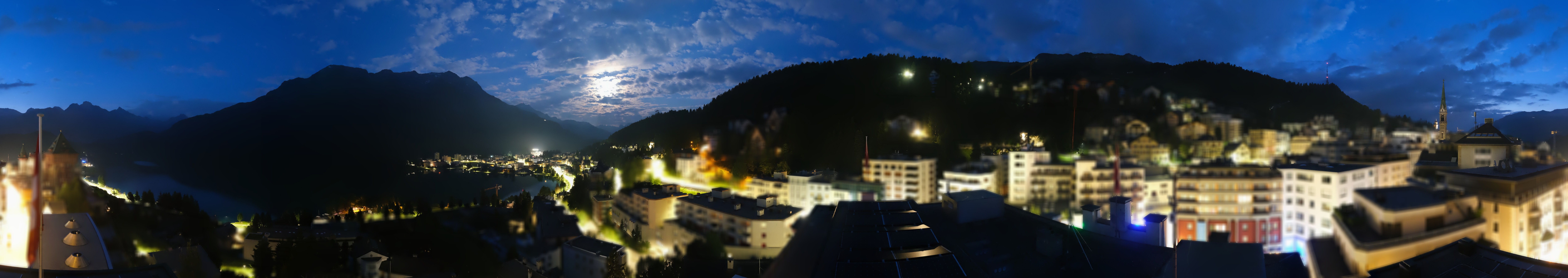 Archived image Webcam St. Moritz village II View from Hotel Schweizerhof towards St. Moritz Bad