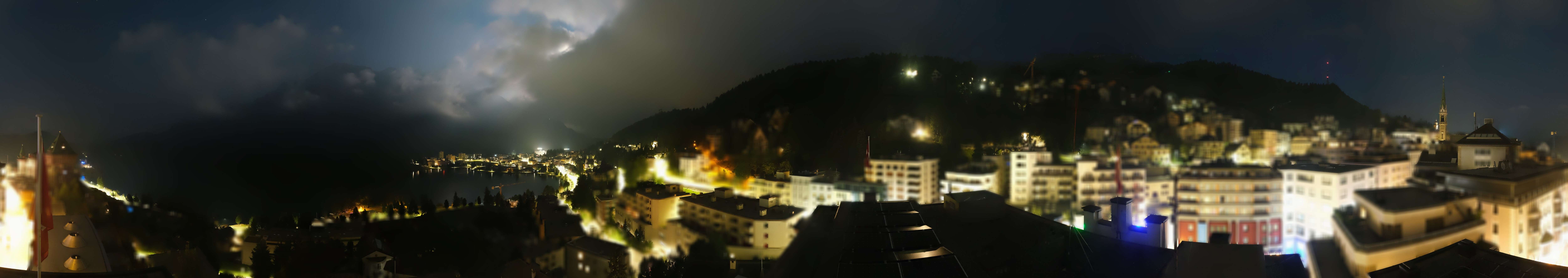 Archiv Foto Webcam St. Moritz Dorf II Ausblick Hotel Schweizerhof Richtung St. Moritz Bad