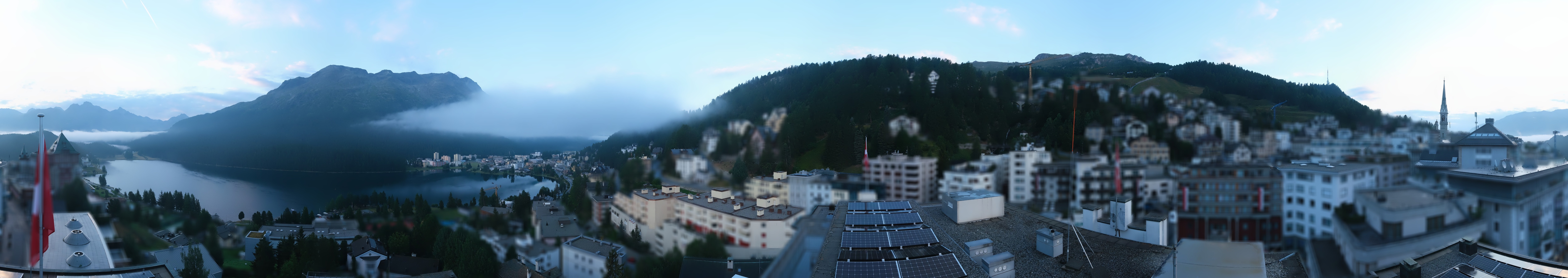 Archived image Webcam St. Moritz village II View from Hotel Schweizerhof towards St. Moritz Bad