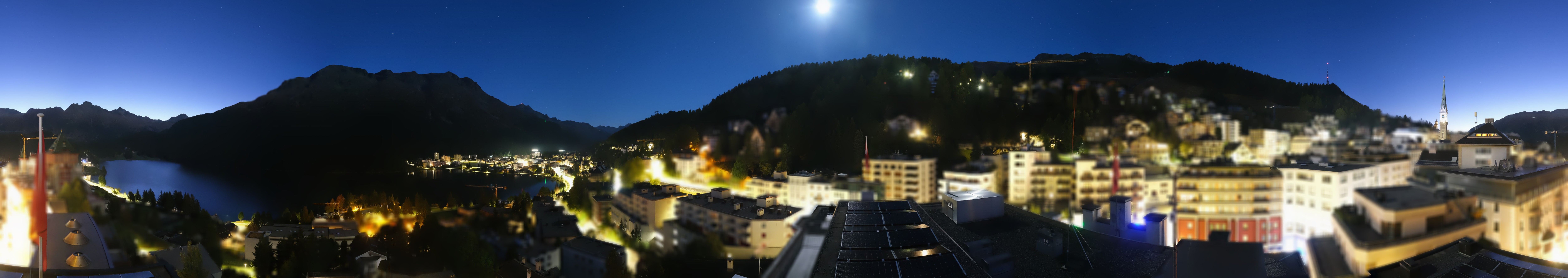 Archived image Webcam St. Moritz village II View from Hotel Schweizerhof towards St. Moritz Bad