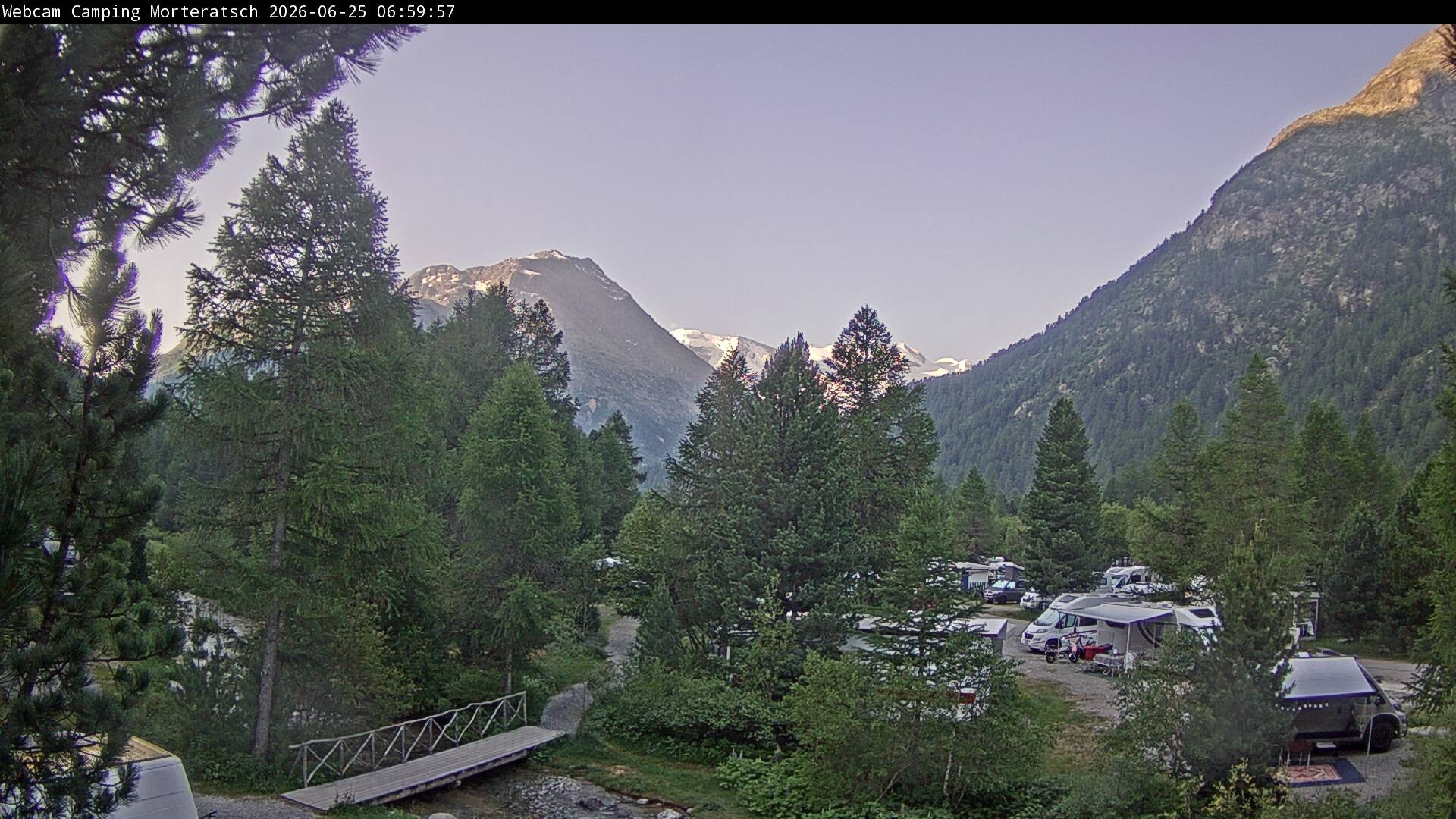 Archived image Webcam Morteratsch camping area, Engadin