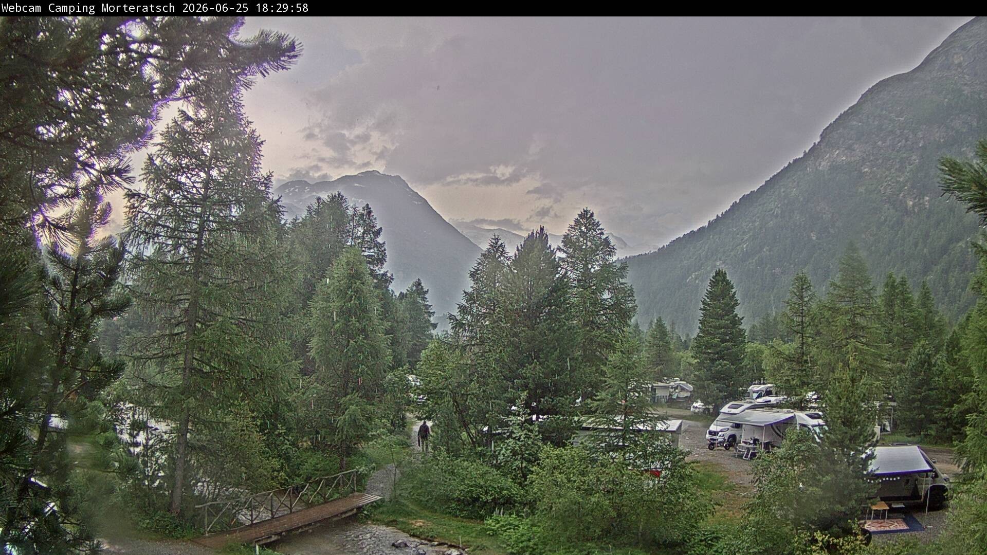 Archived image Webcam Morteratsch camping area, Engadin