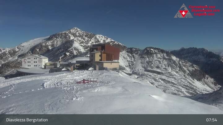 Archiv Foto Webcam Diavolezza: Berghaus Diavolezza