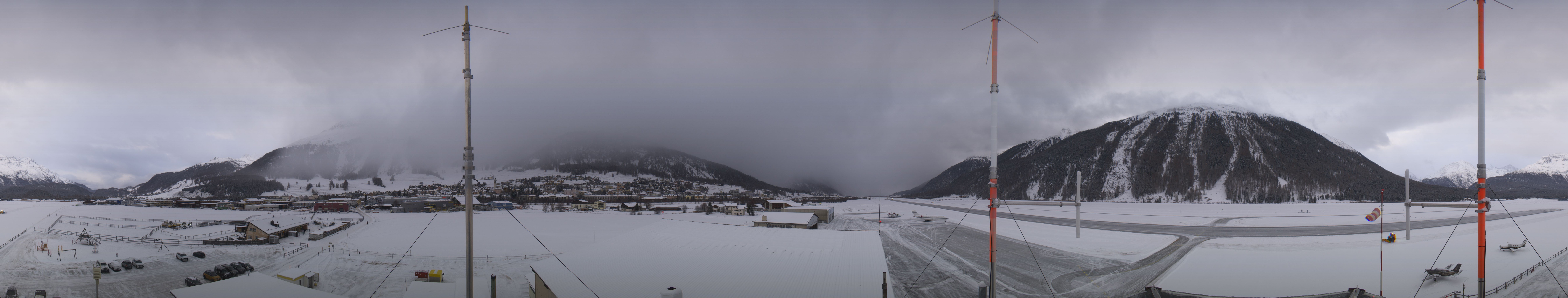 Archiv Foto Webcam Samedan I Flugplatz Richtung West