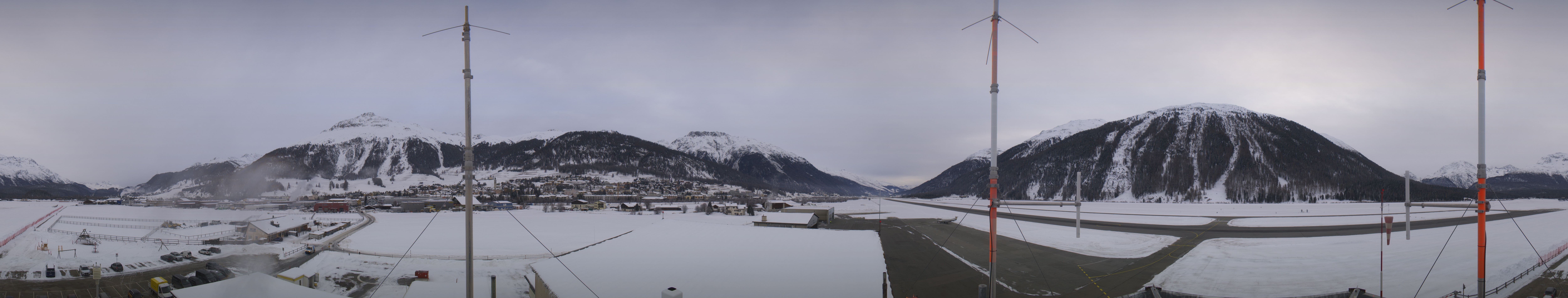Archiv Foto Webcam Samedan I Flugplatz Richtung West