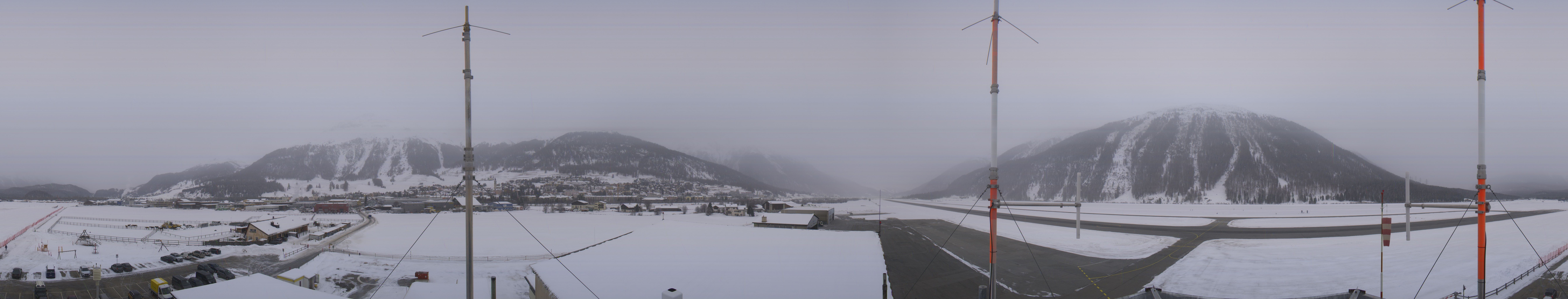 Archiv Foto Webcam Samedan I Flugplatz Richtung West