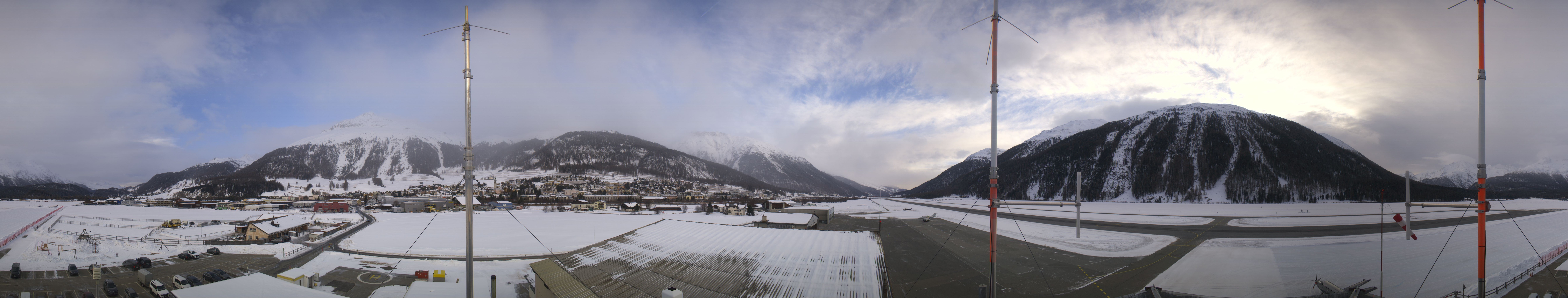 Archiv Foto Webcam Samedan I Flugplatz Richtung West