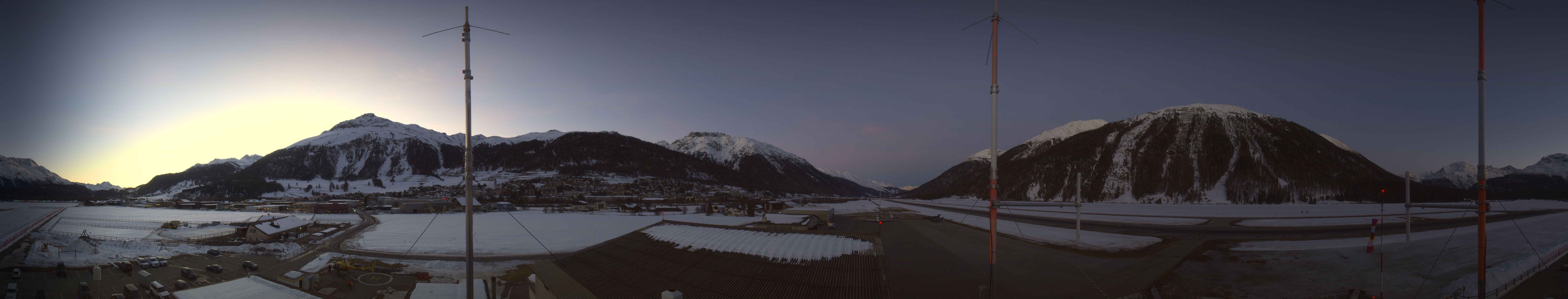 Archiv Foto Webcam Samedan I Flugplatz Richtung West