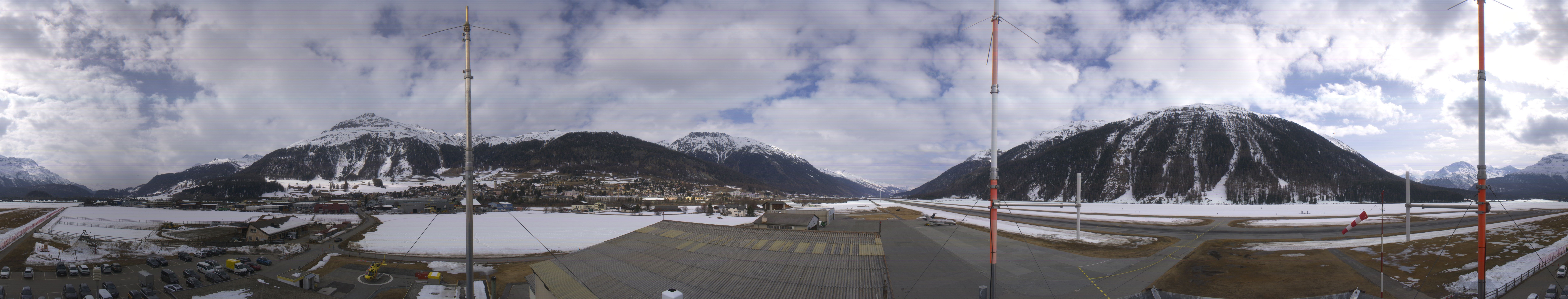 Archiv Foto Webcam Samedan I Flugplatz Richtung West