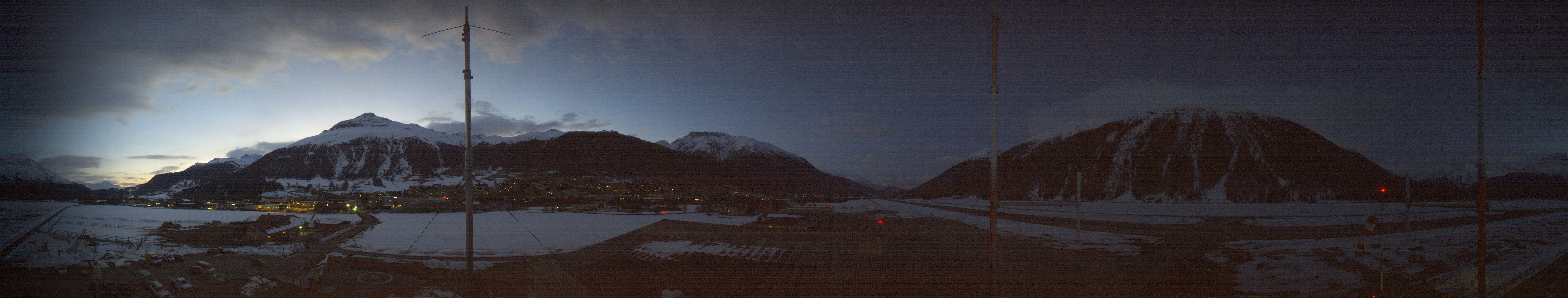 Archiv Foto Webcam Samedan I Flugplatz Richtung West