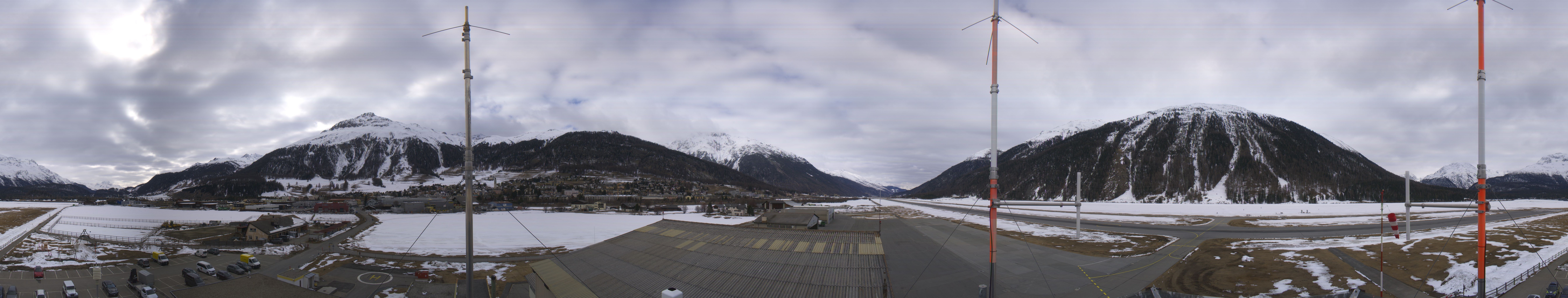 Archiv Foto Webcam Samedan I Flugplatz Richtung West