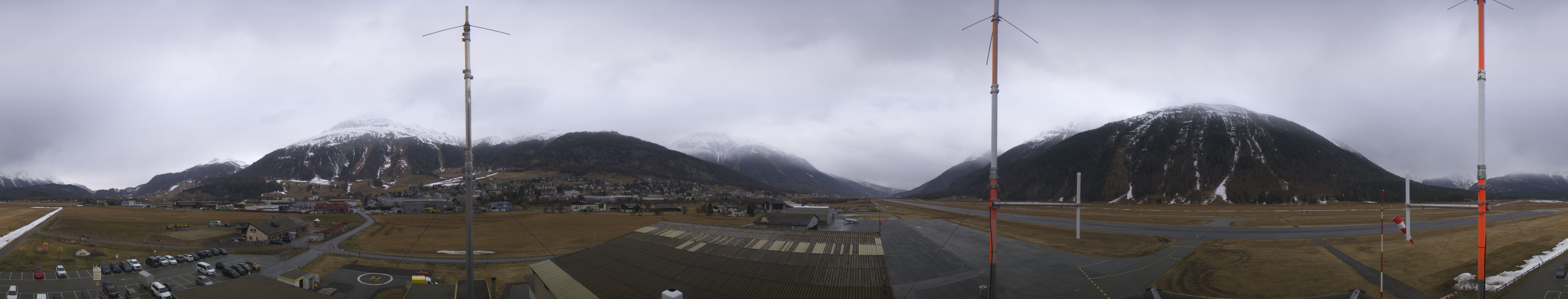Archiv Foto Webcam Samedan I Flugplatz Richtung West