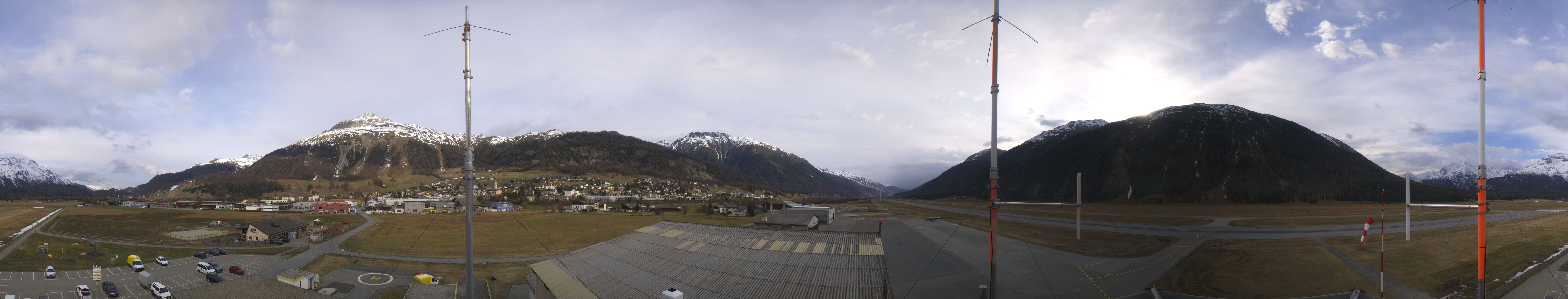 Archiv Foto Webcam Samedan I Flugplatz Richtung West