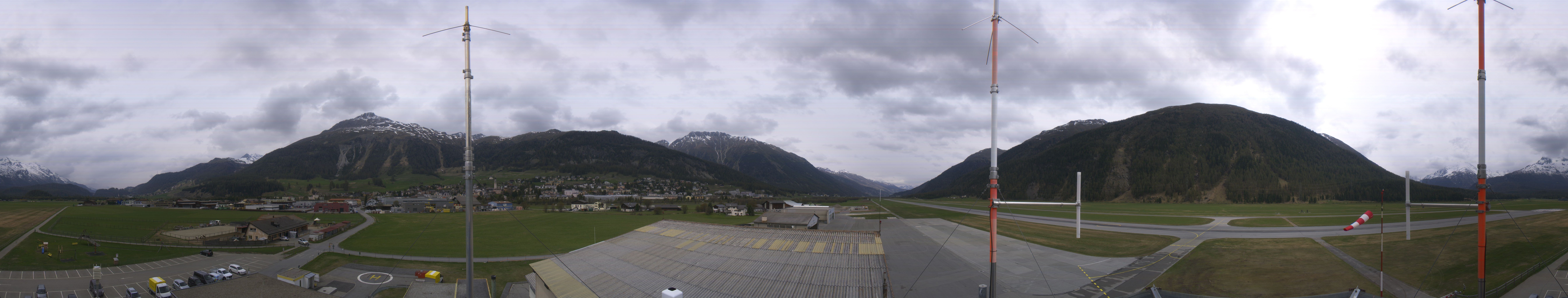 Archiv Foto Webcam Samedan I Flugplatz Richtung West