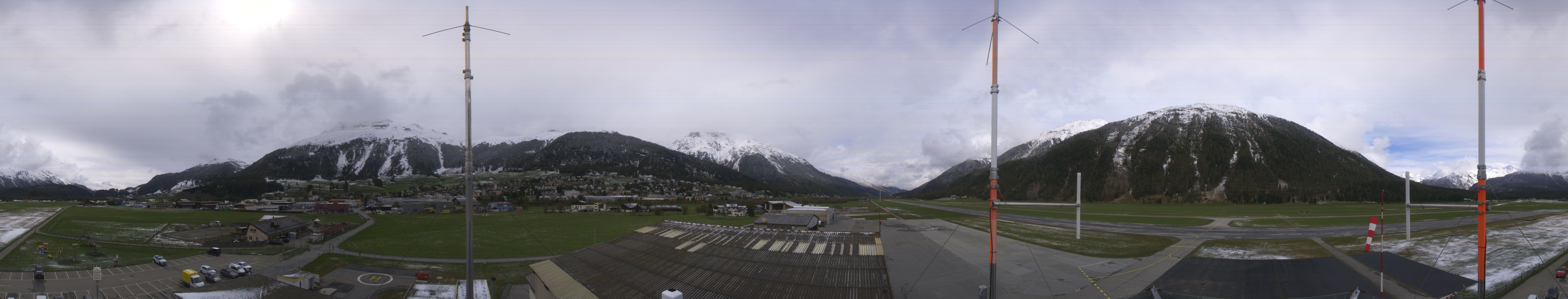 Archiv Foto Webcam Samedan I Flugplatz Richtung West