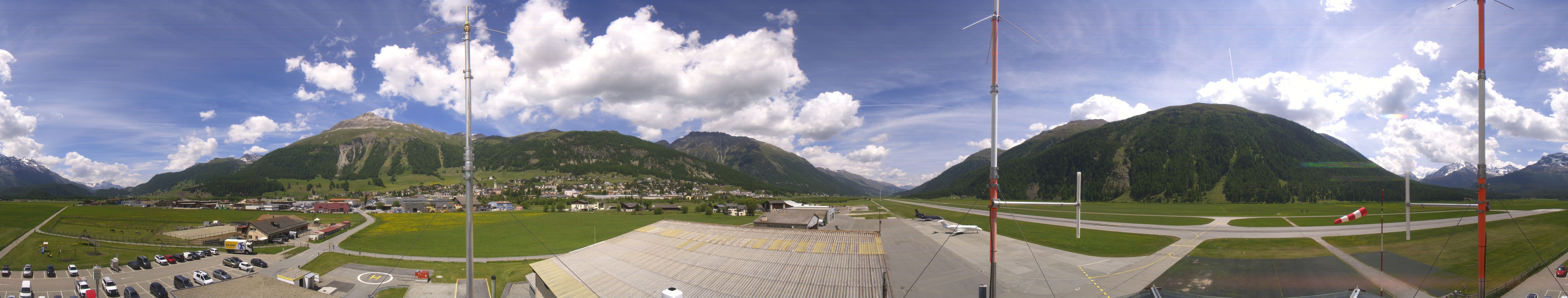 Archiv Foto Webcam Samedan I Flugplatz Richtung West
