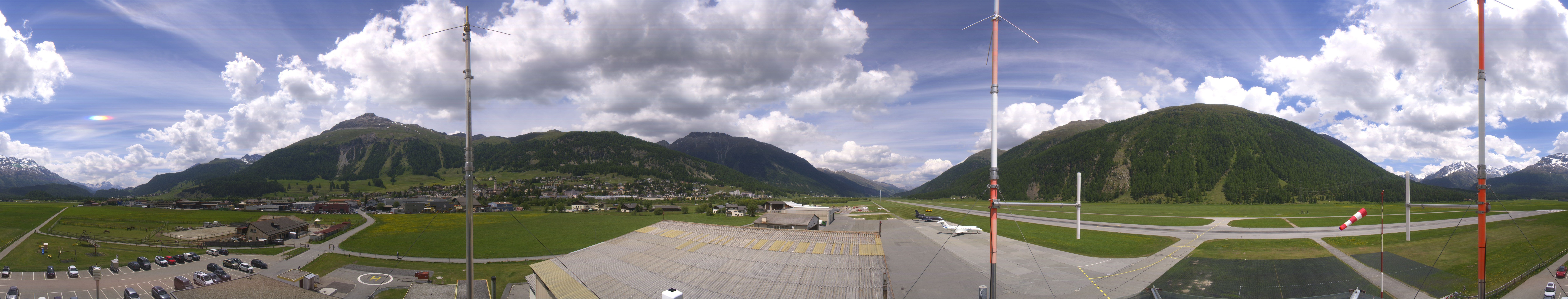 Archiv Foto Webcam Samedan I Flugplatz Richtung West
