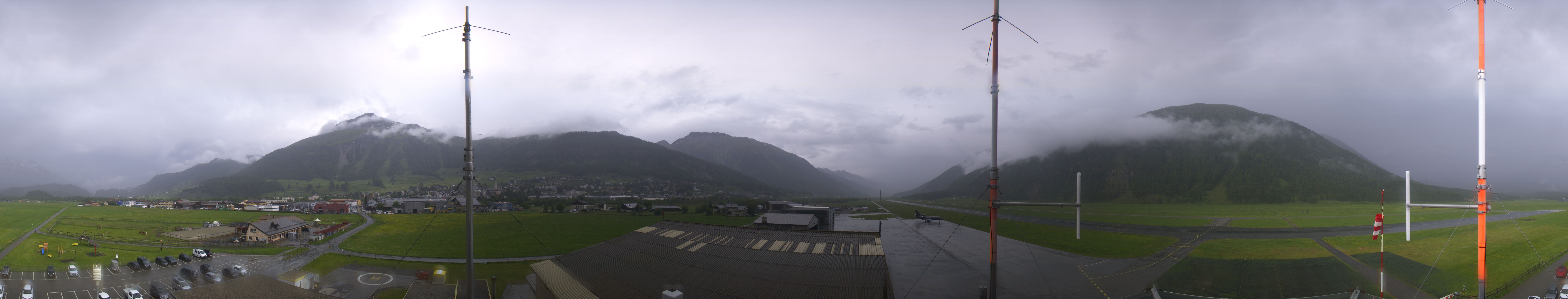 Archiv Foto Webcam Samedan I Flugplatz Richtung West