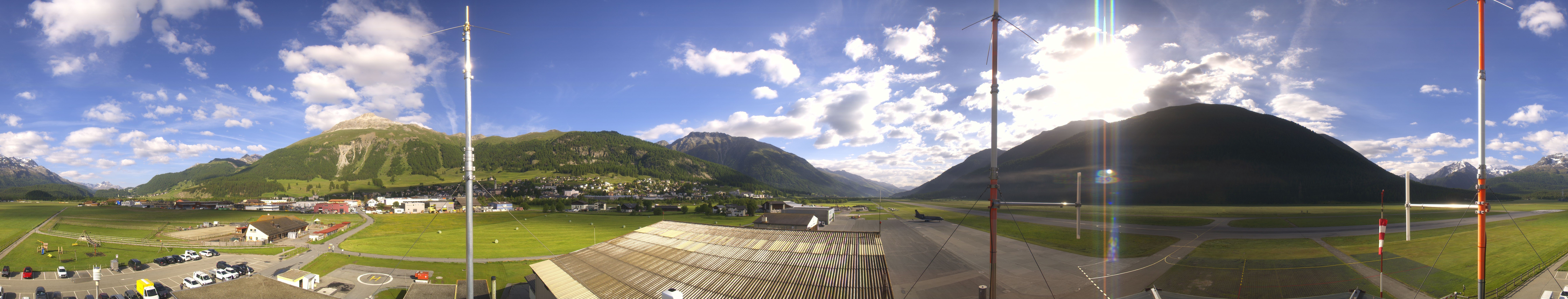 Archiv Foto Webcam Samedan I Flugplatz Richtung West