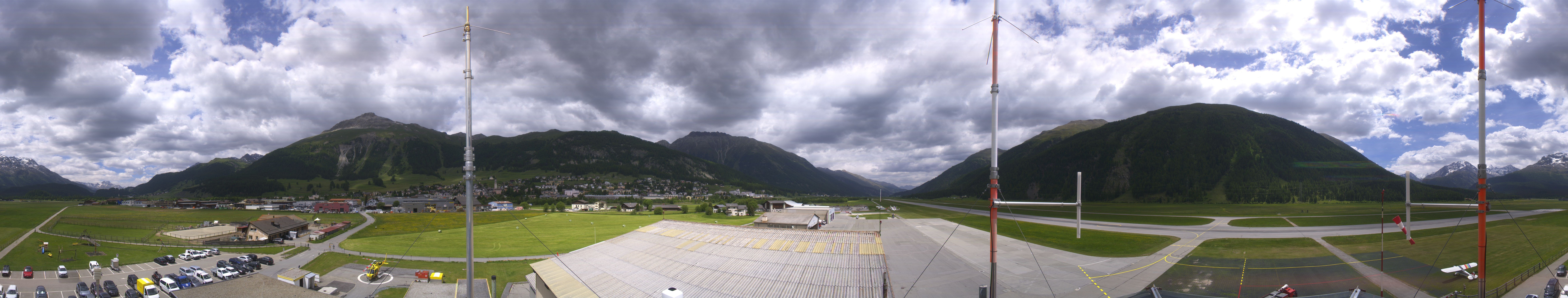 Archiv Foto Webcam Samedan I Flugplatz Richtung West