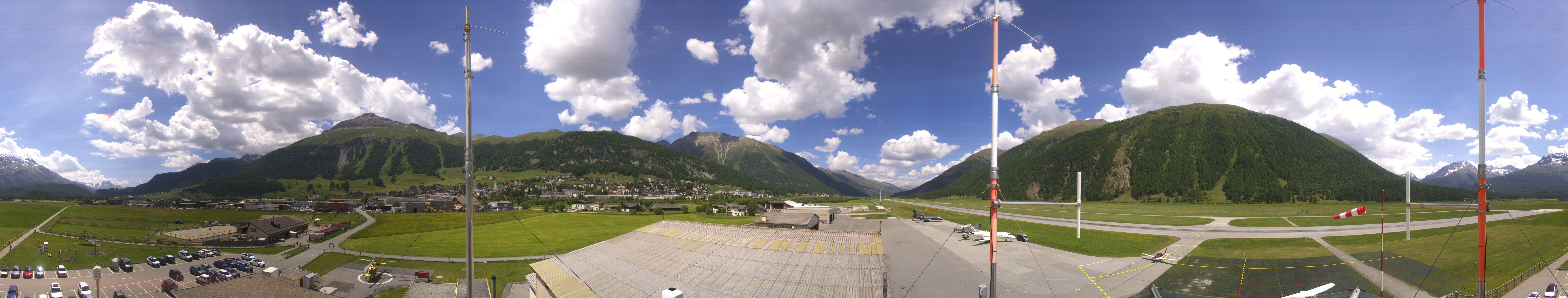 Archiv Foto Webcam Samedan I Flugplatz Richtung West