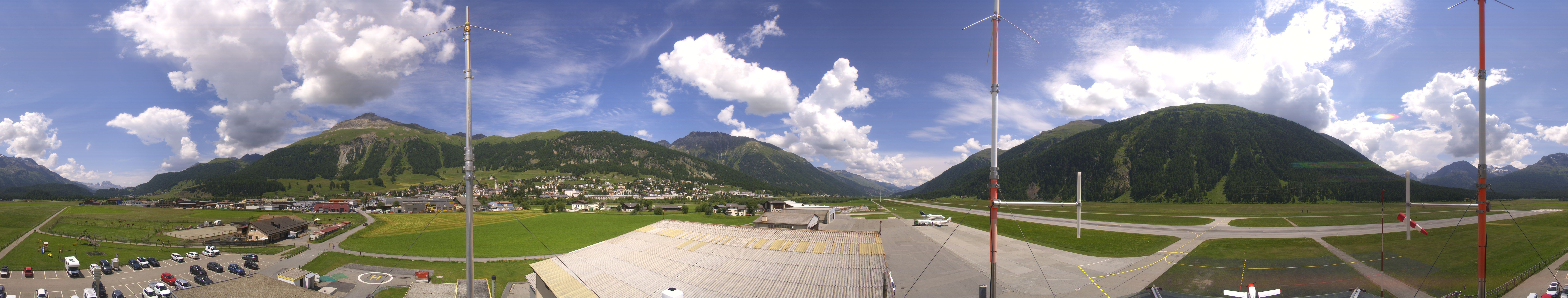 Archiv Foto Webcam Samedan I Flugplatz Richtung West